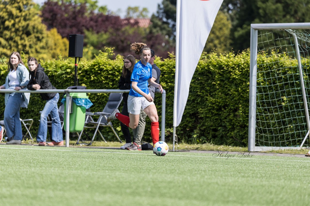 Bild 55 - wBJ SH-Pokalfinale  Holstein-Kiel - SV Viktoria : Ergebnis: 1:0